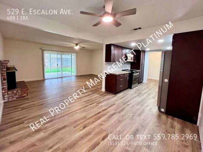 Building Photo - 529 E Escalon Ave