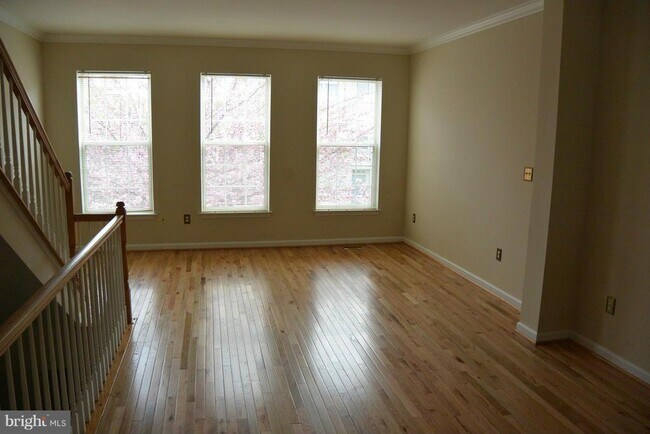 Building Photo - 5302 Chieftain Cir