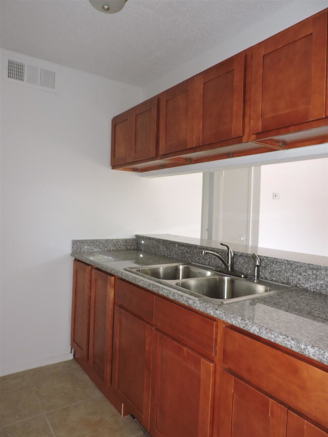 Julian Manor 101 Pimlico St Long Beach MS 39560 Apartment Finder