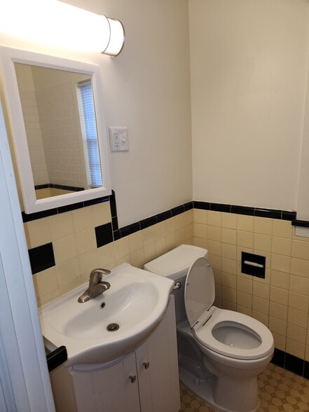 Building Photo - 6511 7th Ave