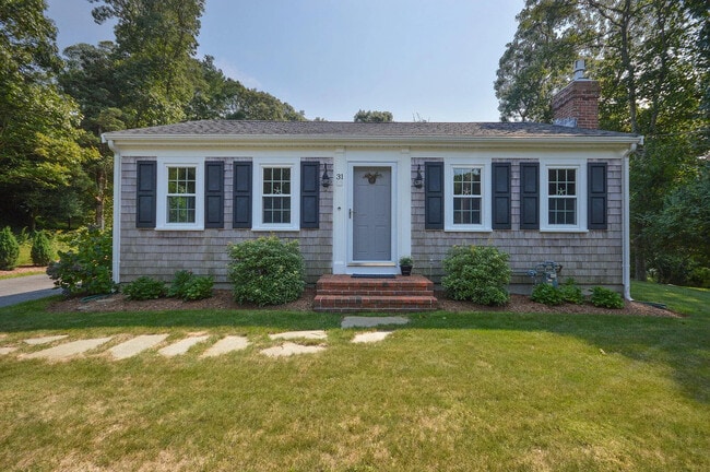 Primary Photo - 31 Garrison Rd