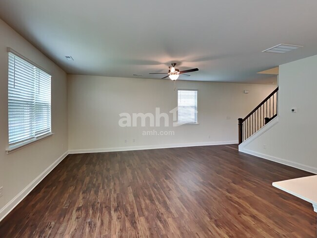 Building Photo - 11009 Hazel Gardens Drive