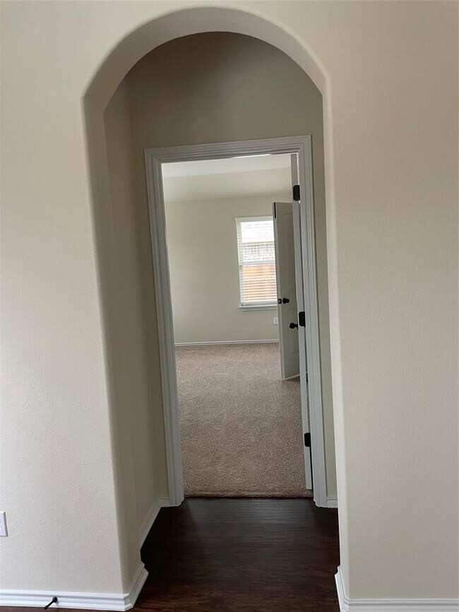 Building Photo - 3473 Pauling Loop