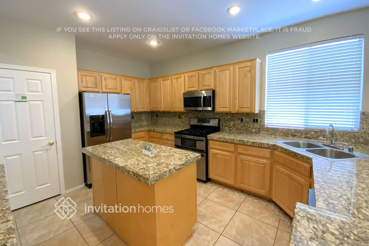 Building Photo - 6108 Golden Harmony St