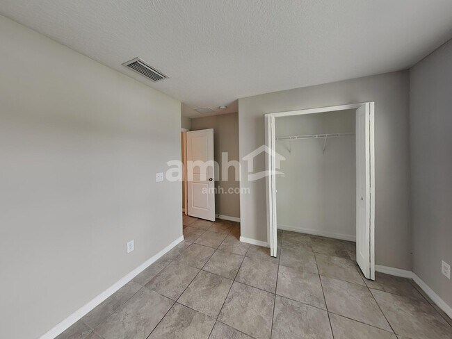 Building Photo - 1629 Climbing Dayflower Dr