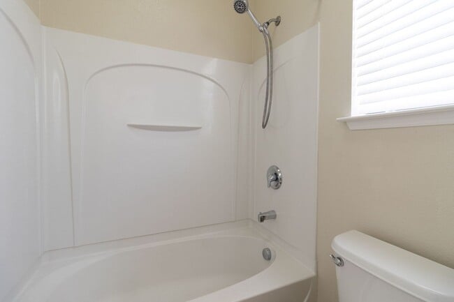 Building Photo - GREAT PRICE!!!- Mountain House-A Commuter'...