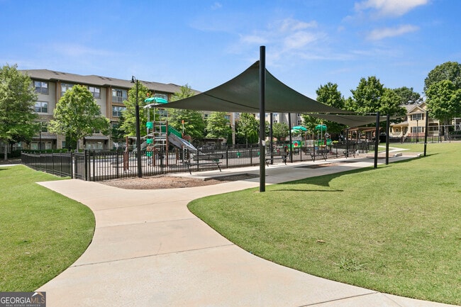 Building Photo - 1954 Summit Trace Cir NW