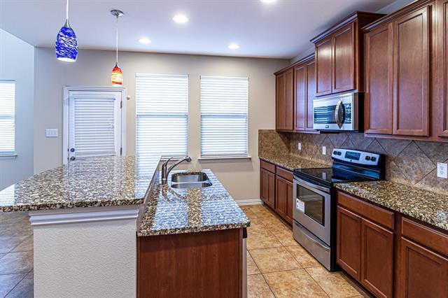 Building Photo - 4132 William Dehaes Dr
