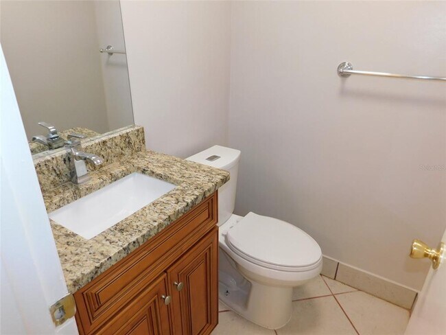 Building Photo - 702 Heritage Ln