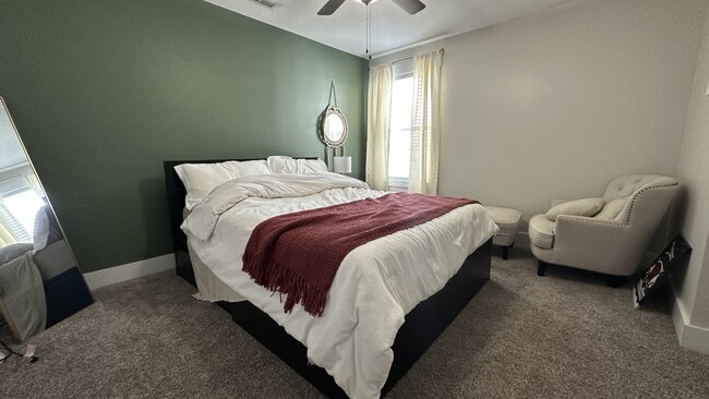 Building Photo - 537 Dexter Dr