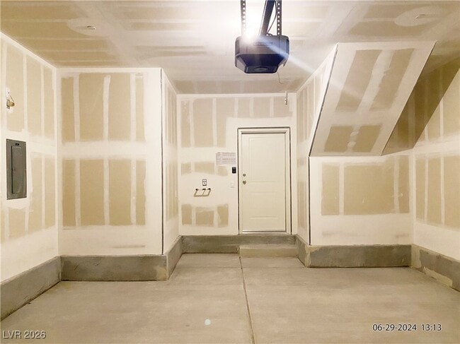 Building Photo - 4665 Zodiac Sky Ave