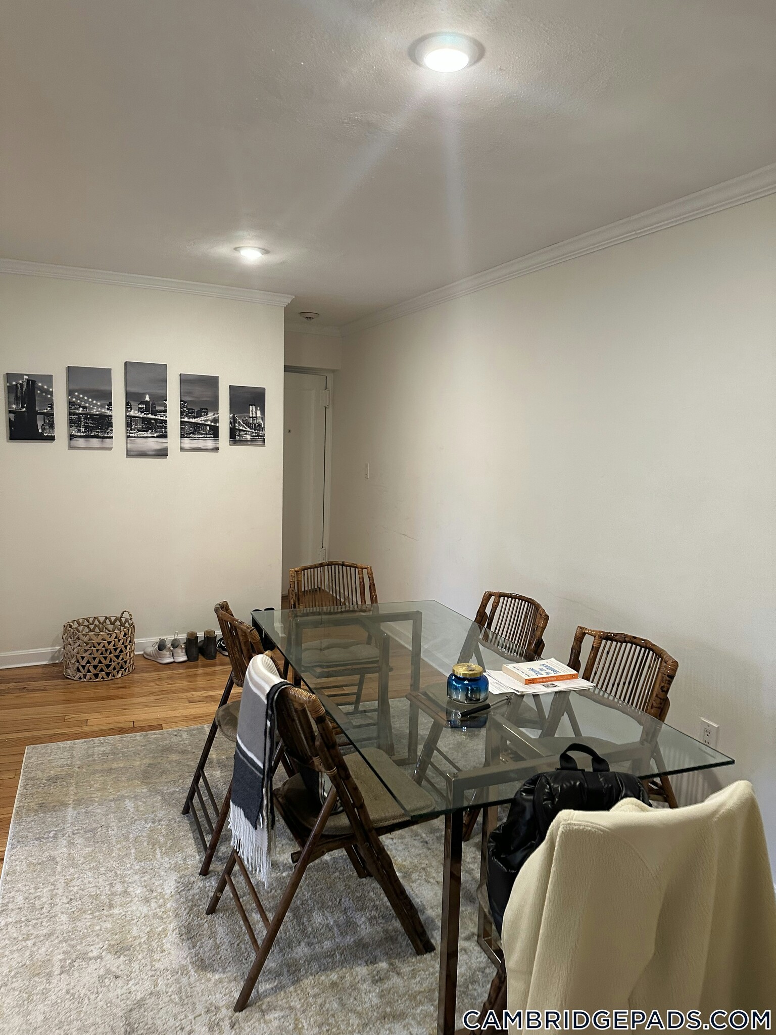 Building Photo - 60 Brattle St