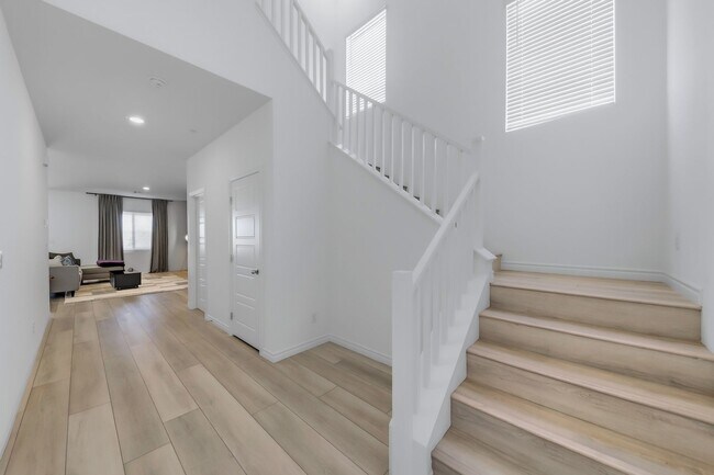 Building Photo - 2023-Built Liberty Floorplan-NEXT-GEN Suite w/3338 sq ft living space w/5 BR’s, 4 1/2 BA's, 3 car...