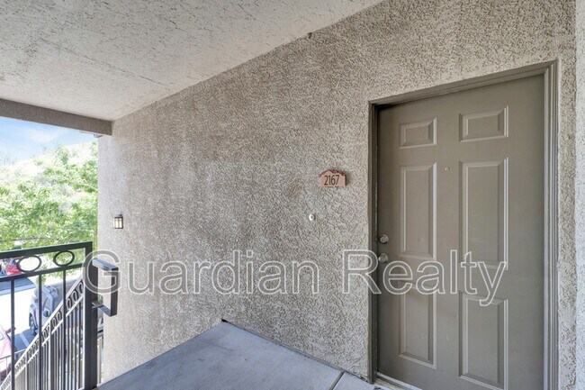 Building Photo - 8250 N Grand Canyon Dr