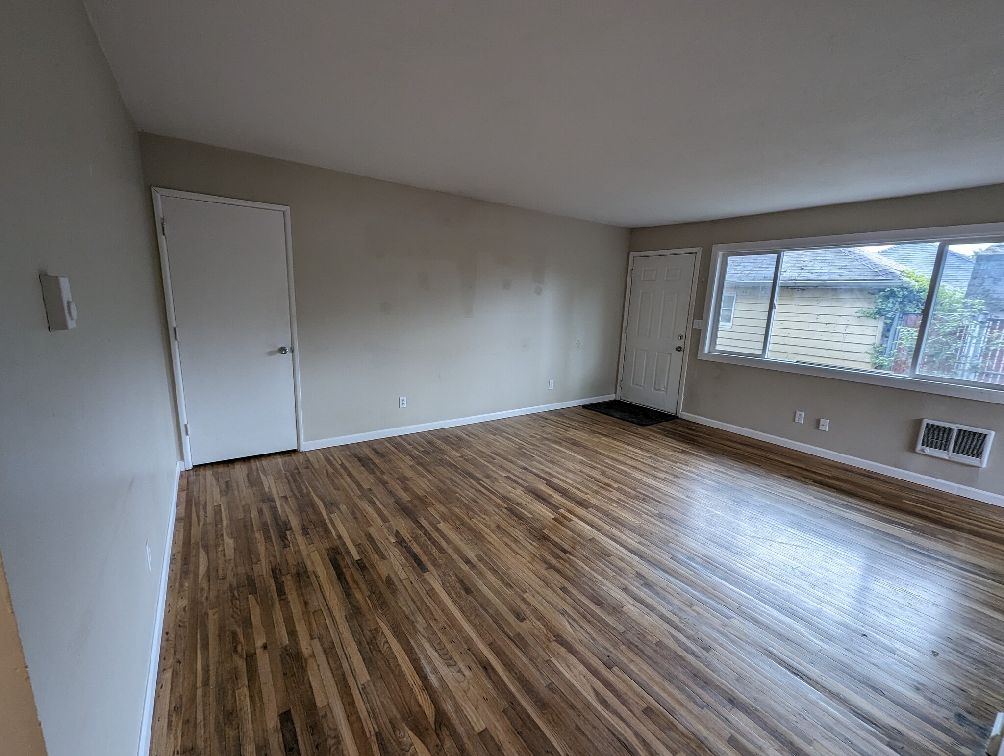 Living room with storage closet - 1626 Southeast Lexington Street