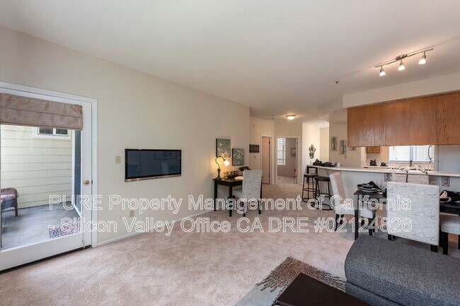 Building Photo - 929 E El Camino Real