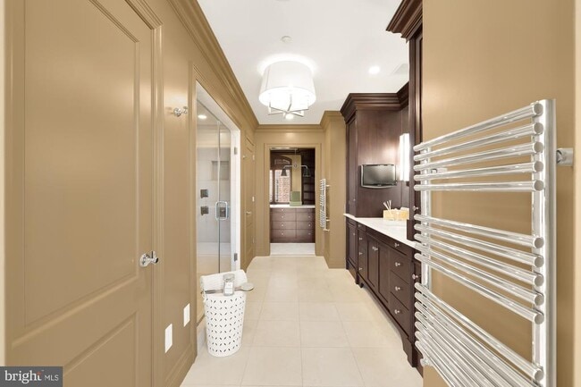 Building Photo - 622 Ponte Villas N