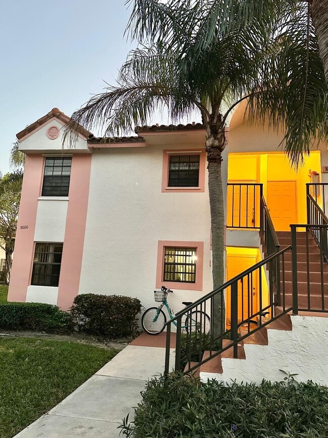 Building Photo - 3000 Norwood Pl