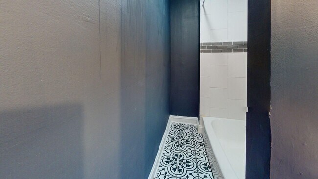 Building Photo - 3889 W.33rd
