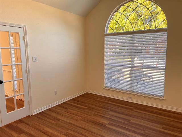 Building Photo - 2312 Eldger Dr