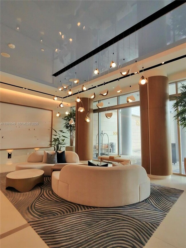 Building Photo - 153 N Seabreeze Blvd