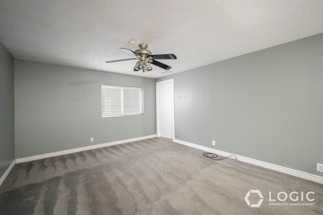 Building Photo - 9385 Tortellini Dr