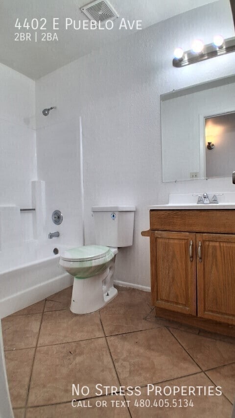 Building Photo - 4402 E Pueblo Ave