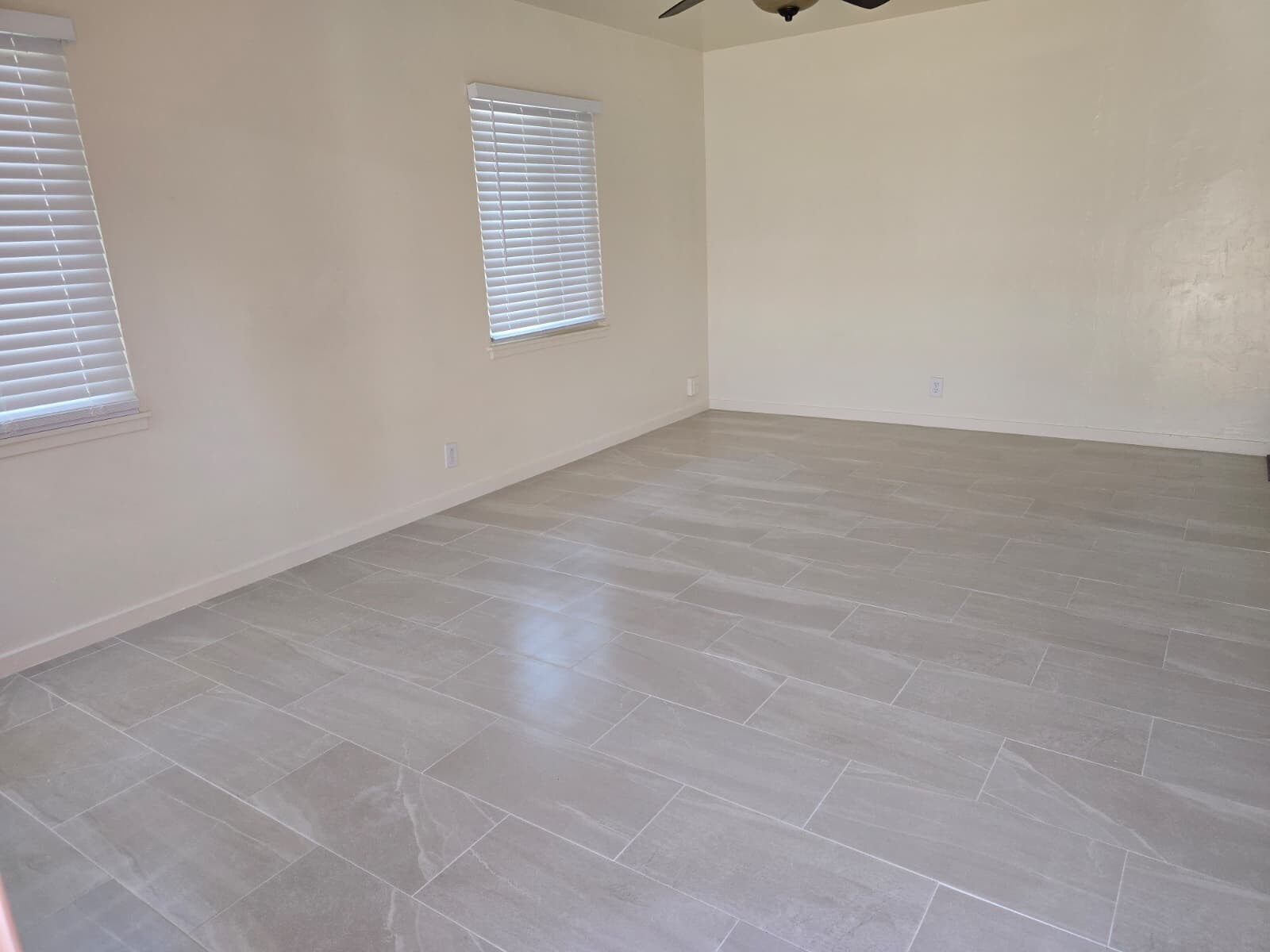 Building Photo - 1056 Pajaro St