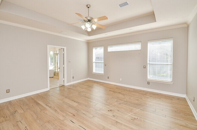 Building Photo - 1407 Kennoway Park Dr
