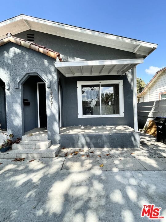 Building Photo - 3659 6th Ave