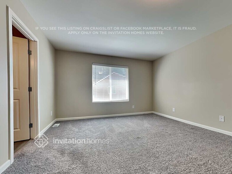 Building Photo - 7154 Desperado Dr SE