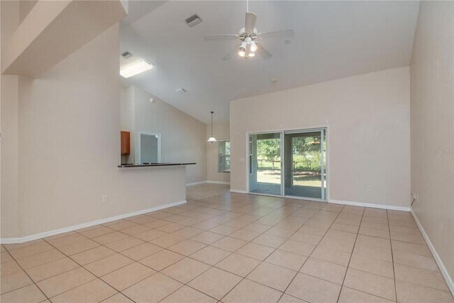 Building Photo - 6375 SW 63rd St