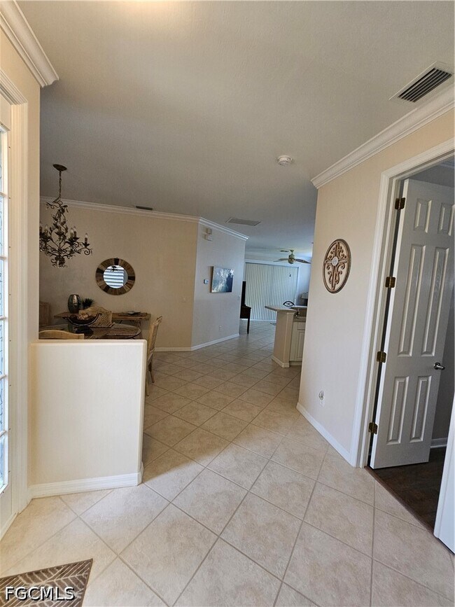 Building Photo - 10518 Avila Cir