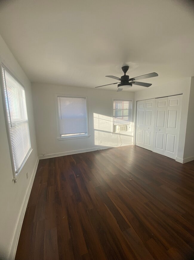 Building Photo - 4013 Taylor Blvd