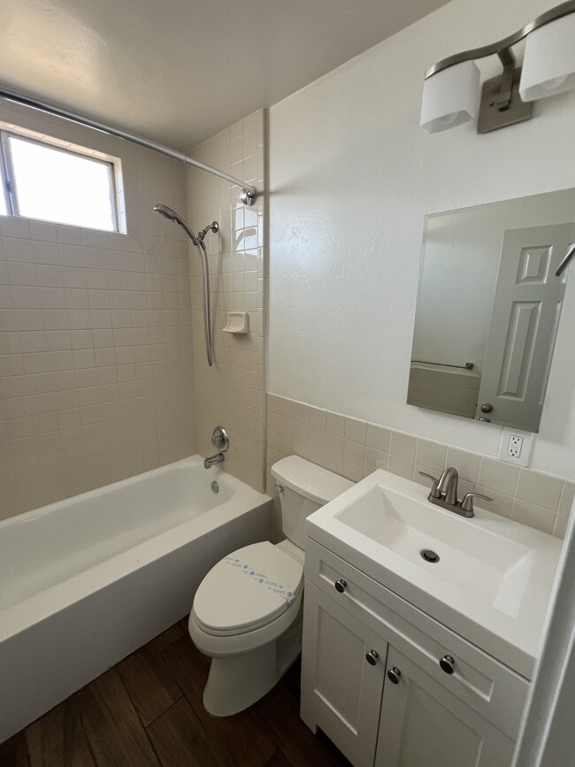 Building Photo - 3311 Clairemont Mesa Blvd