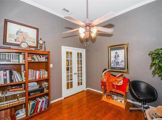 Building Photo - 8013 Peony Ct