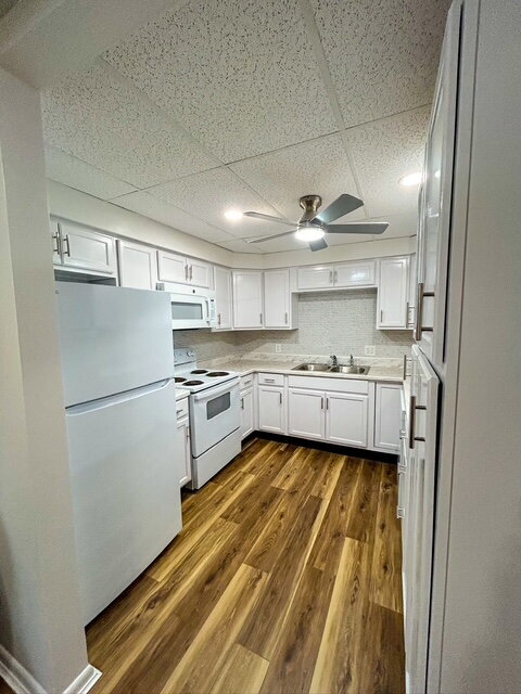 Building Photo - "Charming 3-Bedroom Apartment in Mechanicsburg – Your Ideal Sanctuary Awaits!"