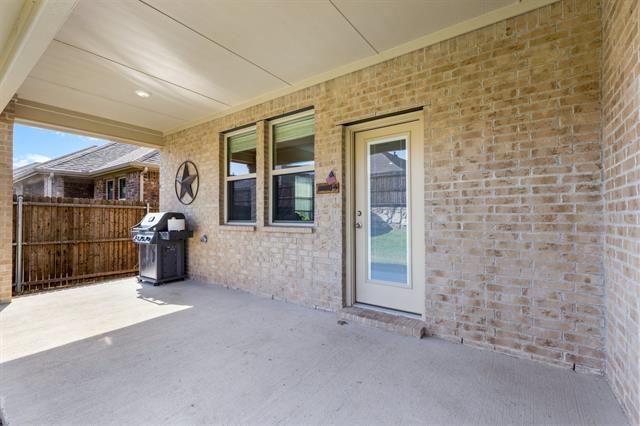 Building Photo - 4122 Ellinger Dr