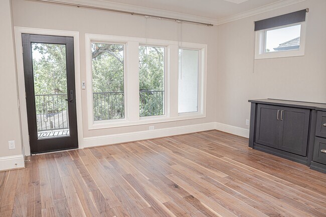Building Photo - 1530 Cunningham Parc Ln