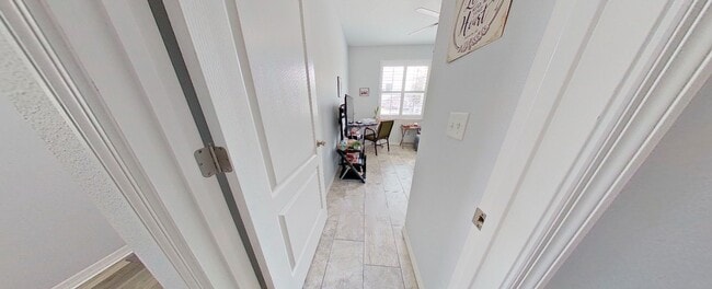 Building Photo - Townhouse For Lease in Saint Cloud