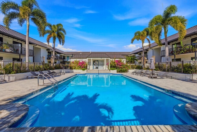 Building Photo - 3909 W Cleveland St