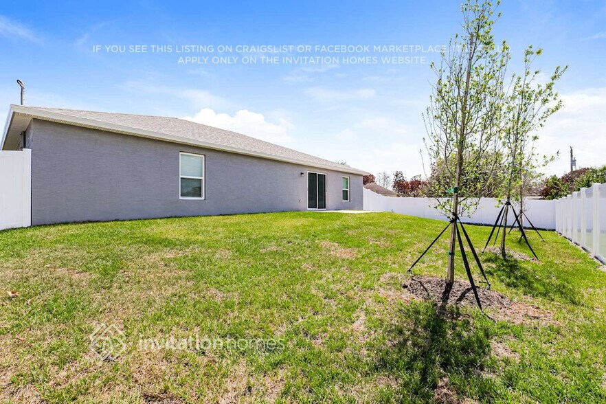 Building Photo - 759 Lomas St