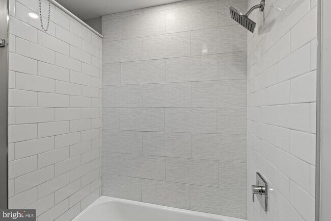 Building Photo - 3450 Almond St