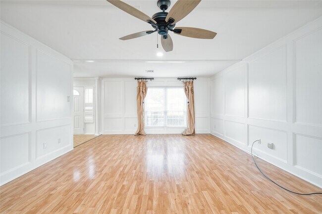 Building Photo - 3114 Cypress Point Dr