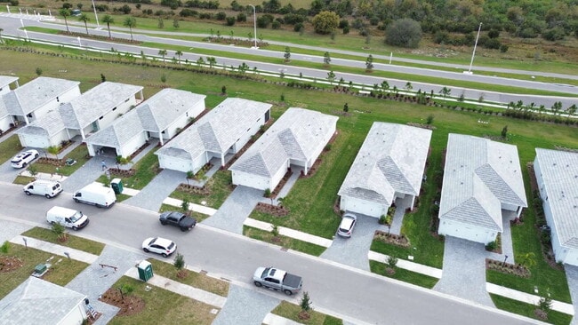 Building Photo - 8173 Sternway Rd