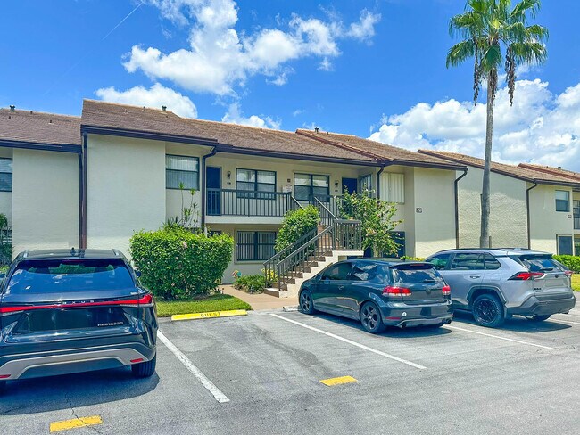Building Photo - 7593 Tahiti Ln