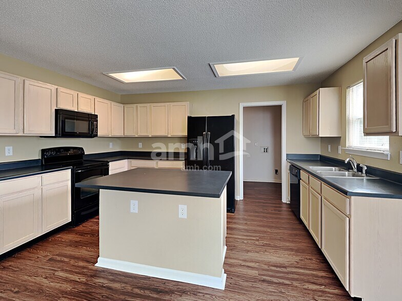 Building Photo - 12211 Doncaster Ct