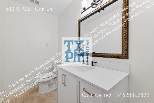 Building Photo - 500 N Post Oak Ln
