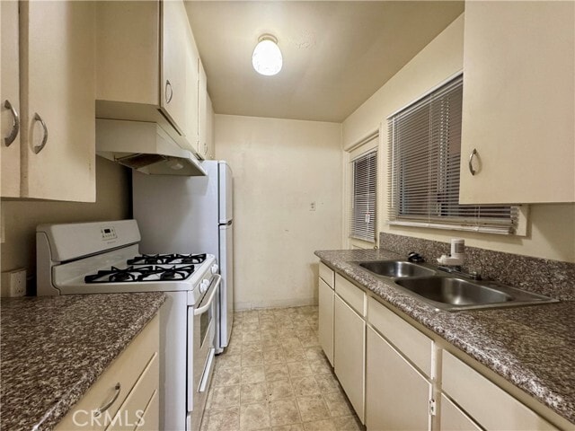 Building Photo - 47 N Craig Ave