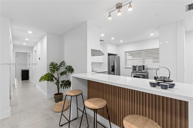 Building Photo - 8631 NW 12th St